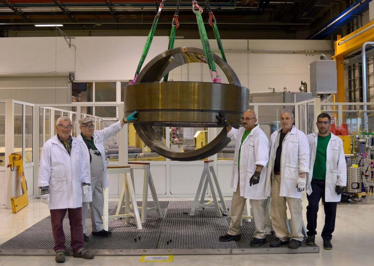 Schaeffler supplies its largest-ever spherical plain bearing